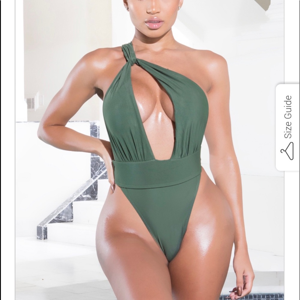 Bathing suit, Matte collection, new, never worn.